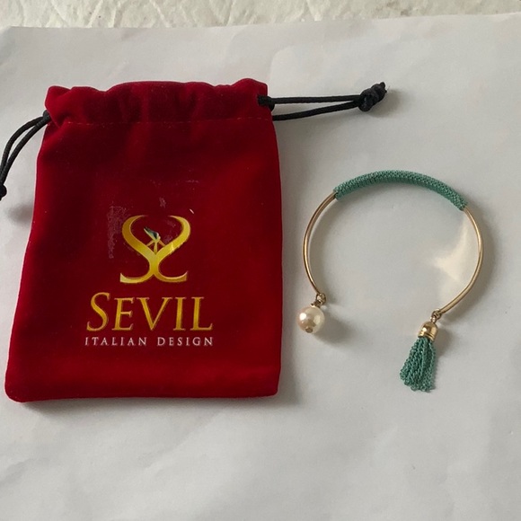 New Sevil Italian design Pearl bracelet Gold Plated - Picture 1 of 1